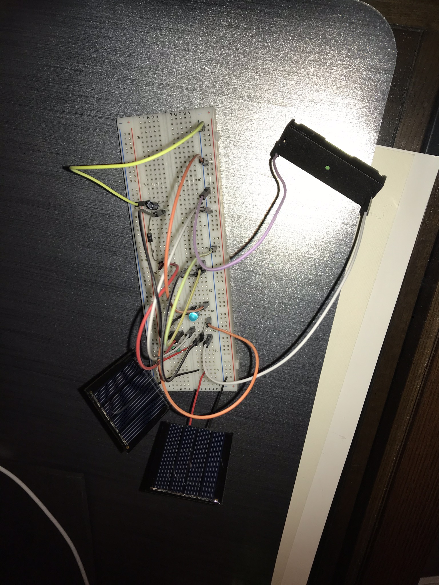 Solar garden light DIY - MadeInFck